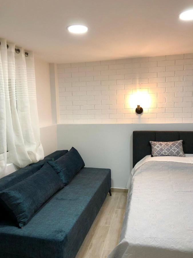 Helen Luxury Happy House Athens
