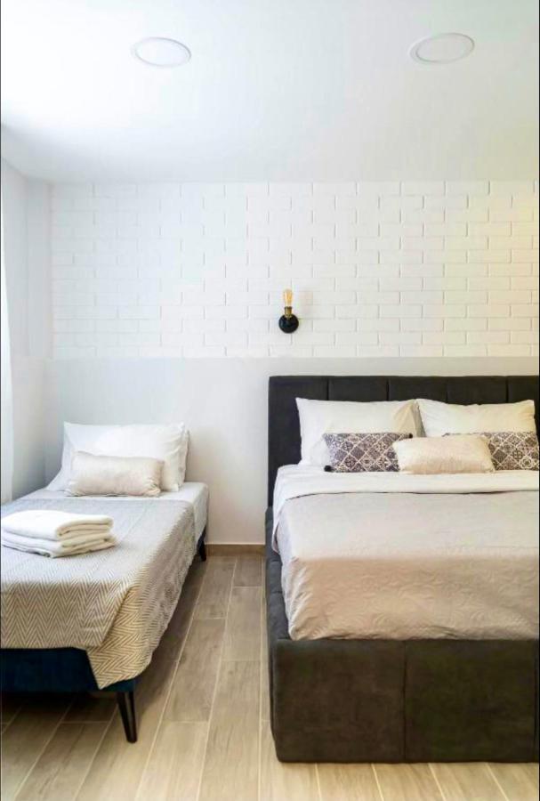 Helen Luxury Happy House Athens